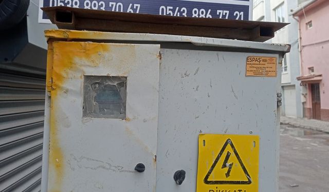 Eskişehir’de sokak ortasında ölüm riski!