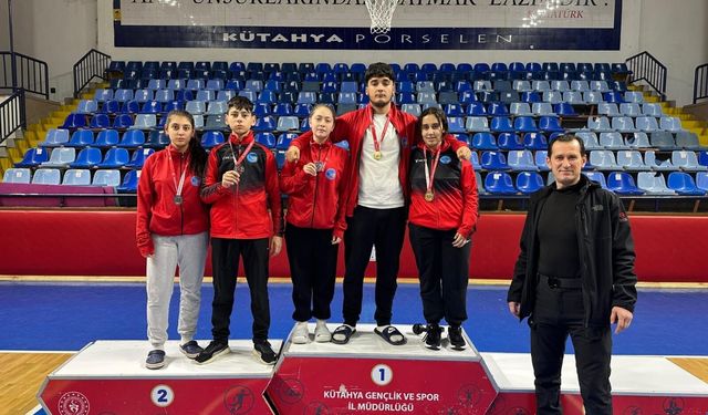 azarlar Spor Lisesi, Taekwondo İl Müsabakalarında tarih yazdı