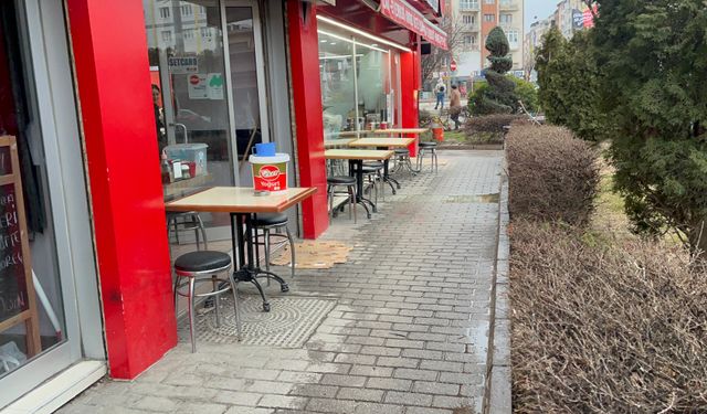 Eskişehir’de lokantada bıçaklı kavga!