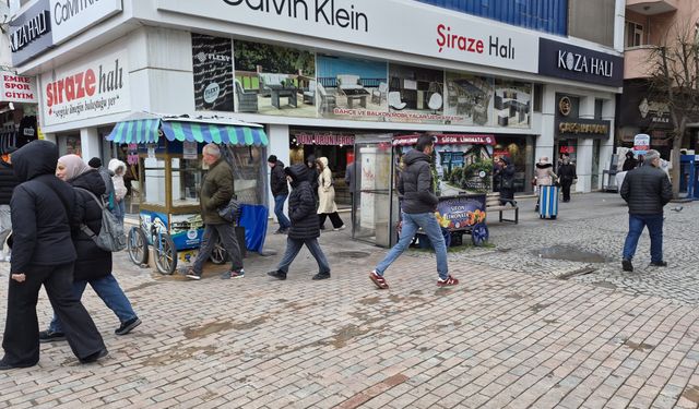 Eskişehir’in işlek meydanları Ramazan’da sessizliğe büründü!