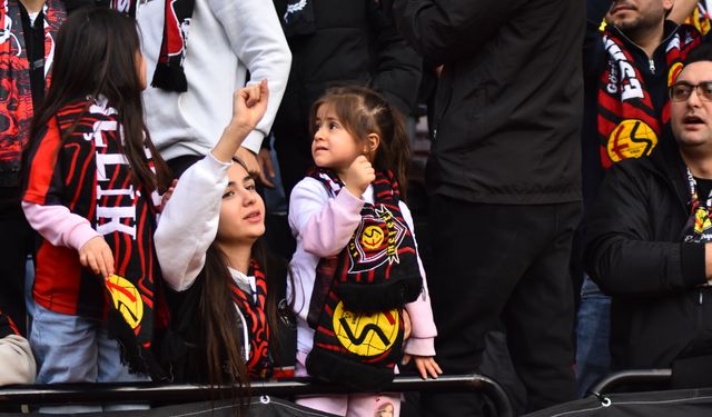 Aileler güzel havayı fırsat bilip maça akın etti