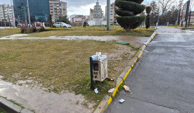 Eskişehir’de çöpü atacak yer bulamayınca...