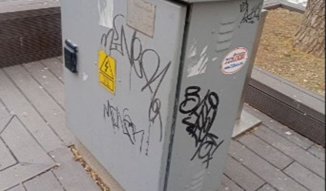 Görüntü kirliliği ve güvenlik riski yan yana!