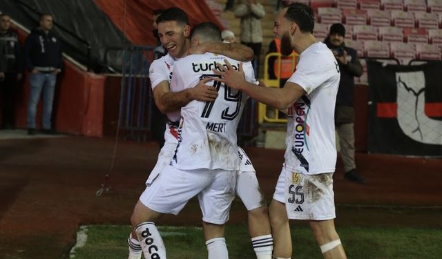 Eskişehirspor zirve yarışında 3 puan peşinde!