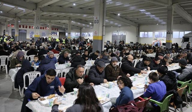 Mahmudiye’de birlik ve bereket dolu iftar