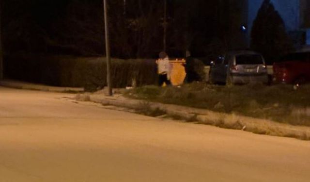 Eskişehir’de kimliği belirsiz çocuklar mahalleyi karıştırdı!