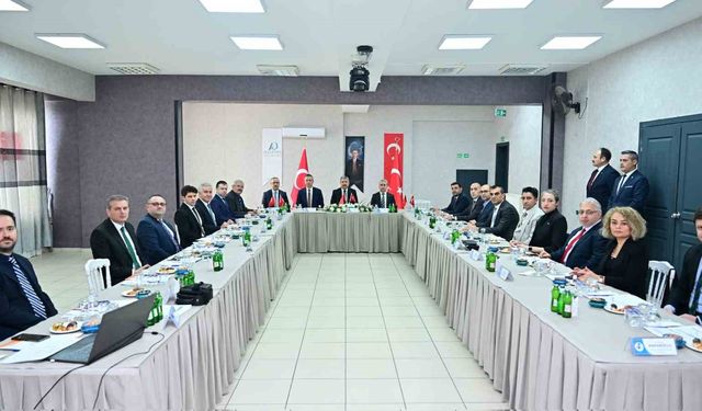 Vali Yılmaz'dan  İŞKUR personeline teşekkür belgesi