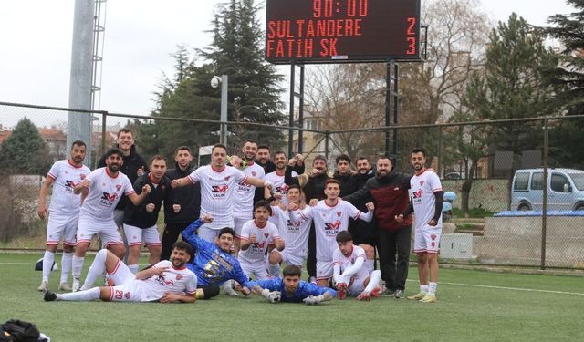 4 takım namağlup ilerliyor