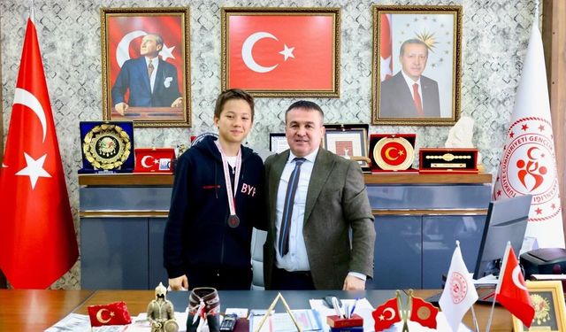 Bilecikli genç yüzücü milli takım yolunda