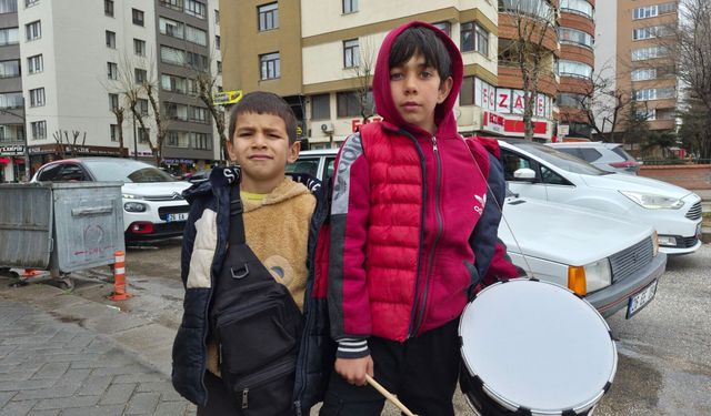 Eskişehir'de bayramda davullu harçlık