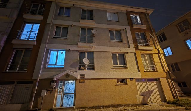 Eskişehir'de alkollü genç ortalığı birbirine kattı!