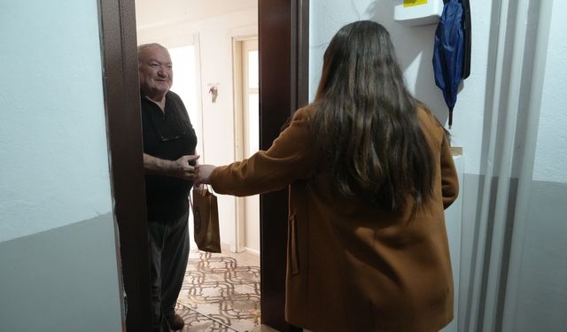 Eskişehir’de 65 yaş üstü vatandaşlara bayram sevinci