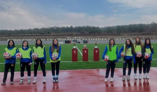 Bugün top topladılar ama yarın sahalarda onlar olacak!