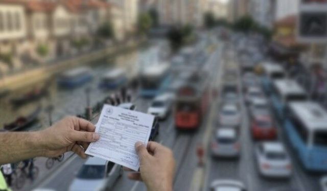 Eskişehirlileri ikiye böldü: Trafik cezaları yeterli mi,fazla mı?