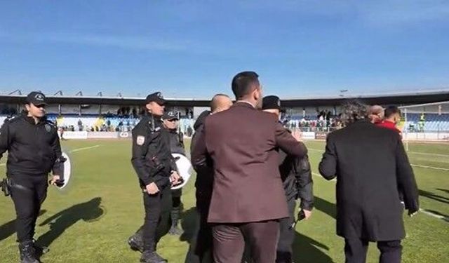 Eskişehirliler haklıymış! Kütahyaspor- Uşakspor maçında böyle isyan etti!