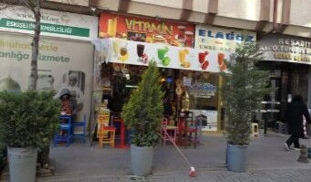 Eskişehir'de şifa durağı: "Vitamin" dükkanına yoğun