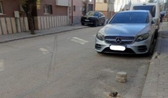 Eskişehir'de park yeri bulmak zorlaşınca böyle çözüm buldu!