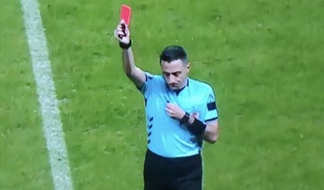 Eskişehirspor'da hakem kararları maça gölge düşürdü!