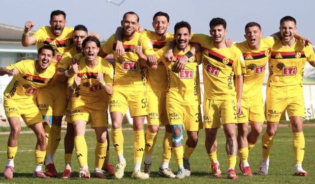 Profesyonel liglere Eskişehirspor damgası!