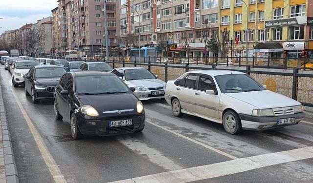 Eskişehir'in komşu ilinde araç yaşı 21 yılı aştı