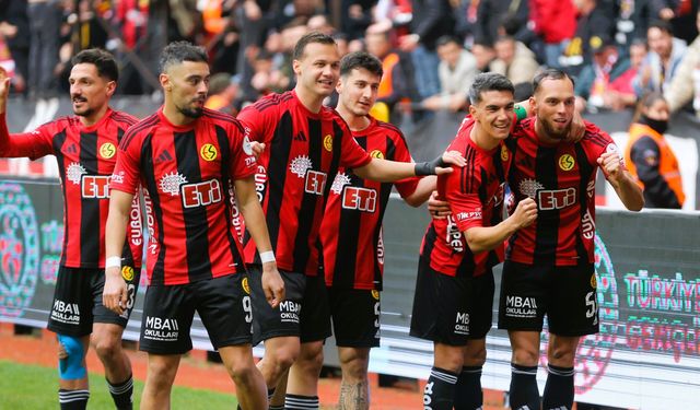 Eskişehirspor fişi erken çekti!