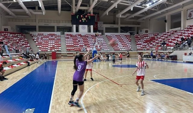 23 Nisan coşkusu turnuvayla yaşandı