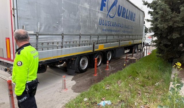 Eskişehir'de tır sürücüsünün dikkati faciayı önledi