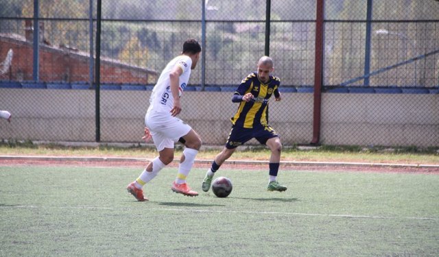 Söğütspor’a uzatmalarda şok: 9 kişilik rakibe mağlup oldu