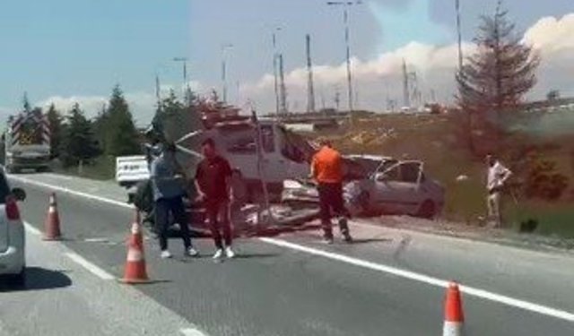 Eskişehir’de yol çizgisi aracına çarptı, şarampole uçtu!