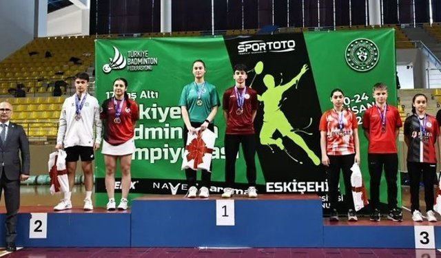 Eskişehir’de U17 Badminton Şampiyonası sona erdi
