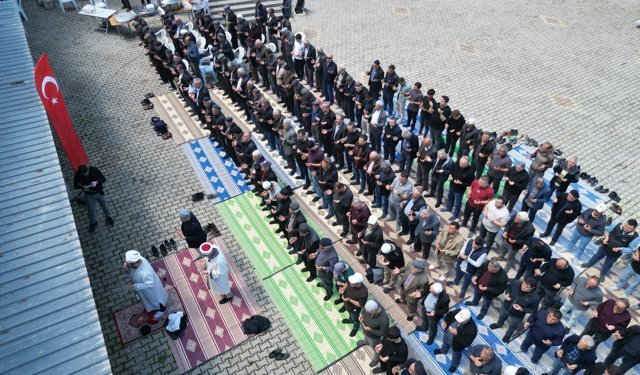 Nasreddin Hoca Mahallesi'nde yağmur ve şükür duası yapıldı