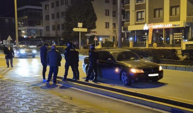 Eskişehir'de otomobil bisiklete çarptı!