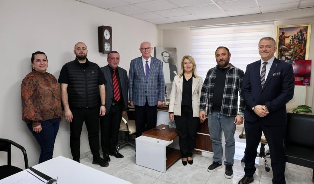 Başkan Kurt’tan esnaf odalarına yakın temas