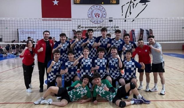 Filede grup maçlarına kazanarak başladık