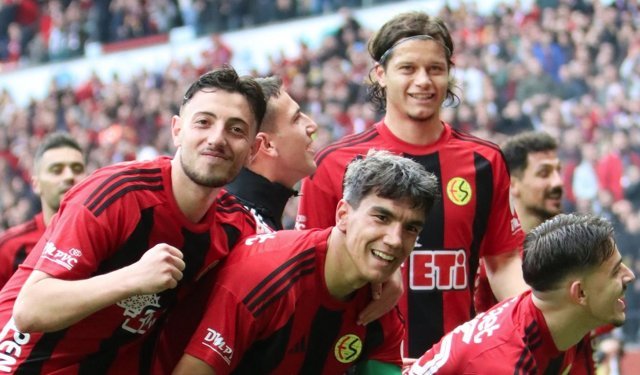 Eskişehirspor'un 4 gollü şovunu bir de böyle izleyin!