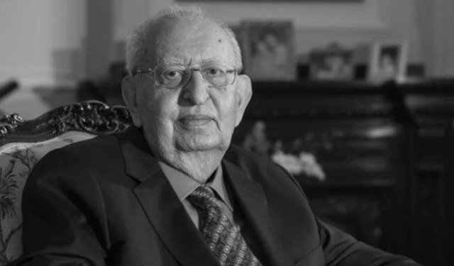 Hüsamettin Cindoruk hayatını kaybetti!