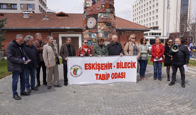 Tepebaşı’nda pandemi kahramanları anıldı