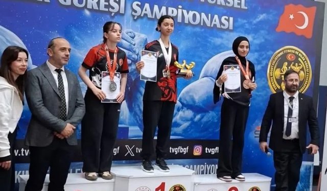 Türkiye Şampiyonluğuna ulaştı