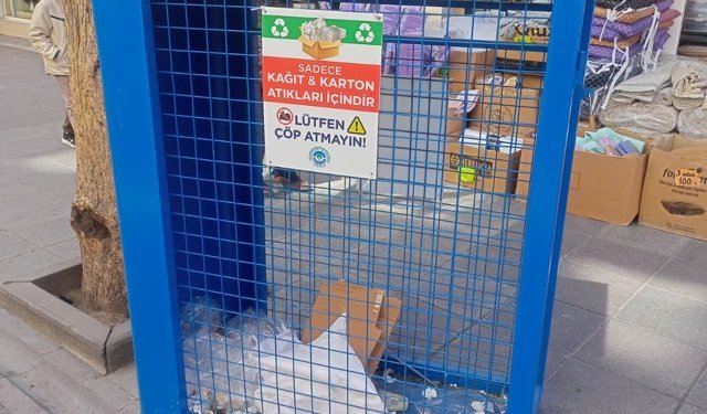 Geri dönüşüm noktası kuruldu!