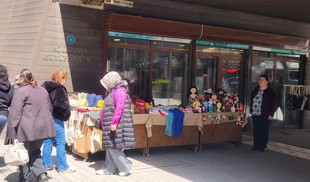 Hamamyolu’nda Kadın Emeği Pazarına yoğun ilgi!