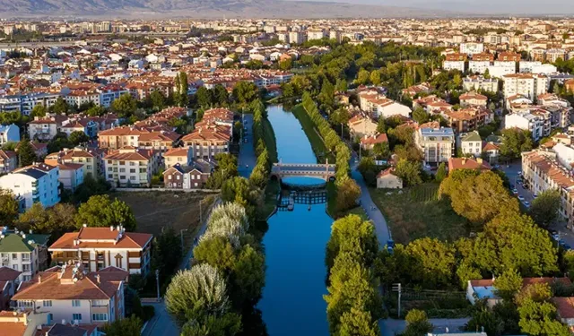 Eskişehir'e 34 bin kişi göç etti, net göç 6 bin 56 oldu!