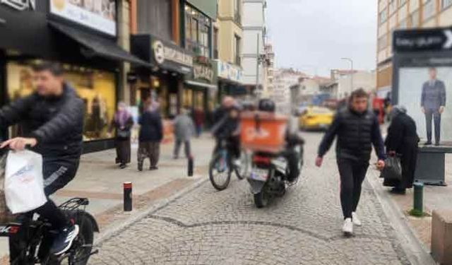 Eskişehir'de gizli tehlike: Yürürken sessizce geliyorlar!