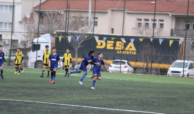 4 maçta 16 gol!