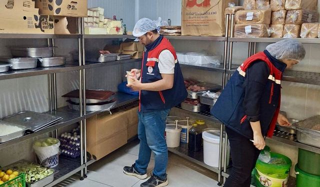 Afyon’da gıda işletmelerine yakın takip