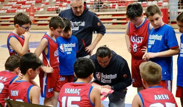 Basketbolcular Anadolu Asist’te yetişecek