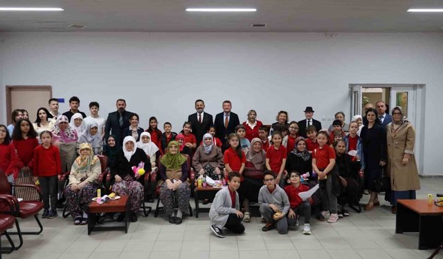 Bilecik'te huzurevinde anneler gününe özel buluşma