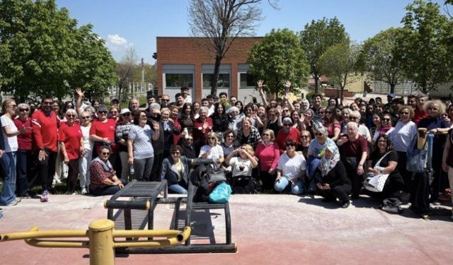 Eskişehir'de 60+ Tazelenme Üniversitesi’ne konuk oldu