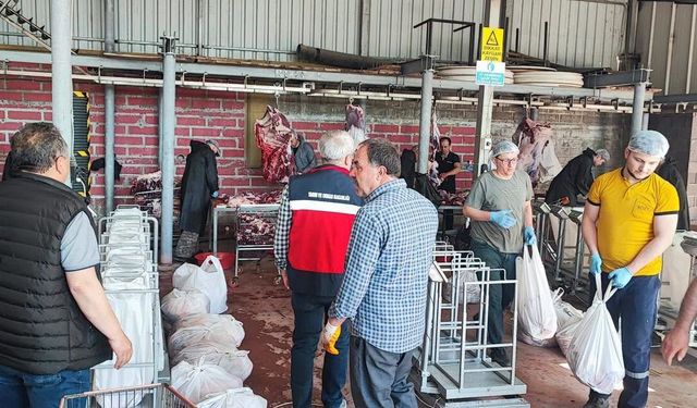 Kurban kesim yerlerinde denetimler sürüyor