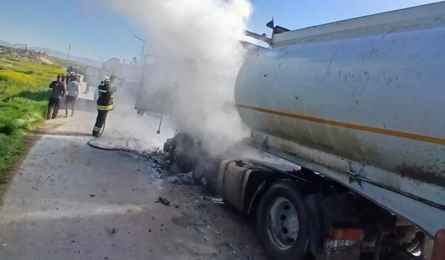 Eskişehir'de tanker seyir halindeyken alev aldı