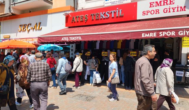 Eskişehir’de bayram alışverişi hız kazandı